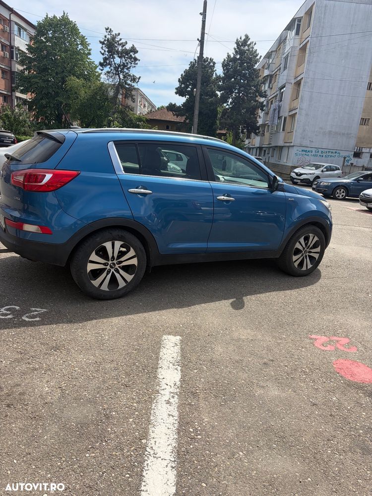 Kia Sportage 2.0 CRDI 184 4WD Fifa World Cup Edition - 3