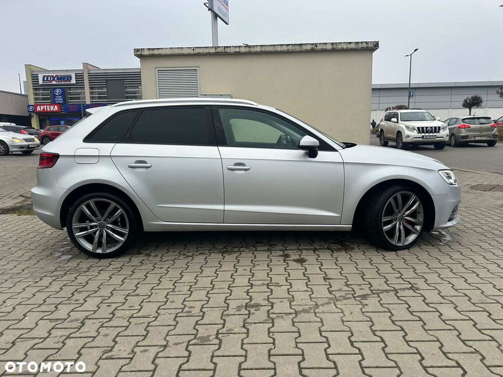Audi A3 Sportback 1.4 TFSI Ambition - 4