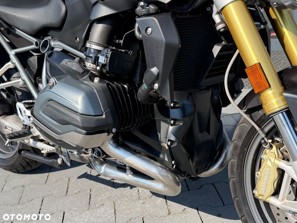 BMW R - 19