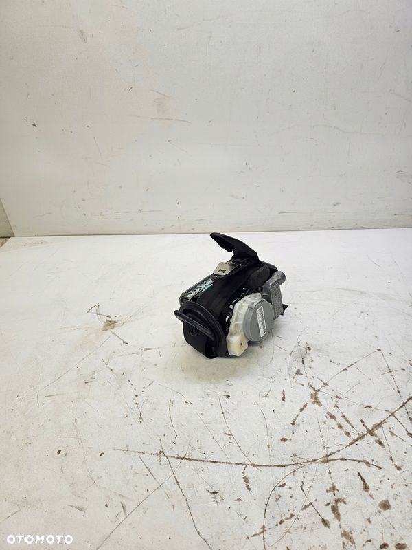 PAS BEZPIECZEŃSTWA LP AUDI A5 SPORTBACK 8T8857705C - 1