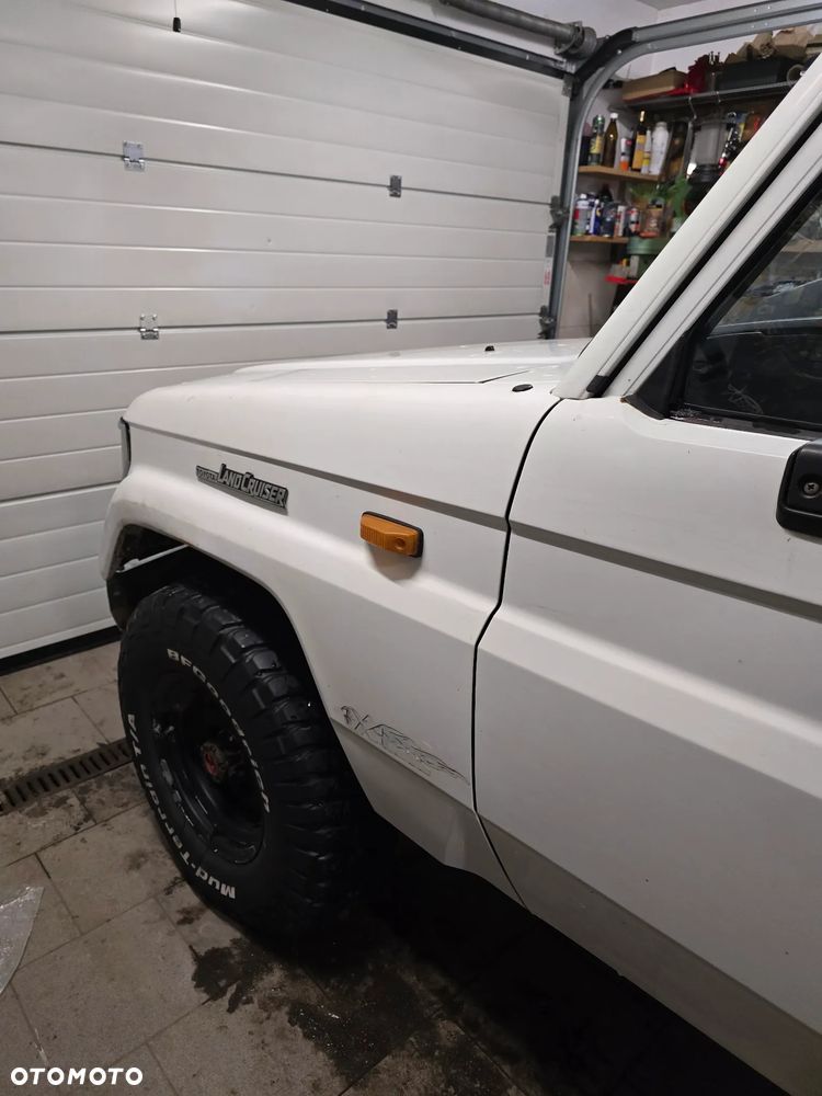 Toyota Land Cruiser LJ70 - 9