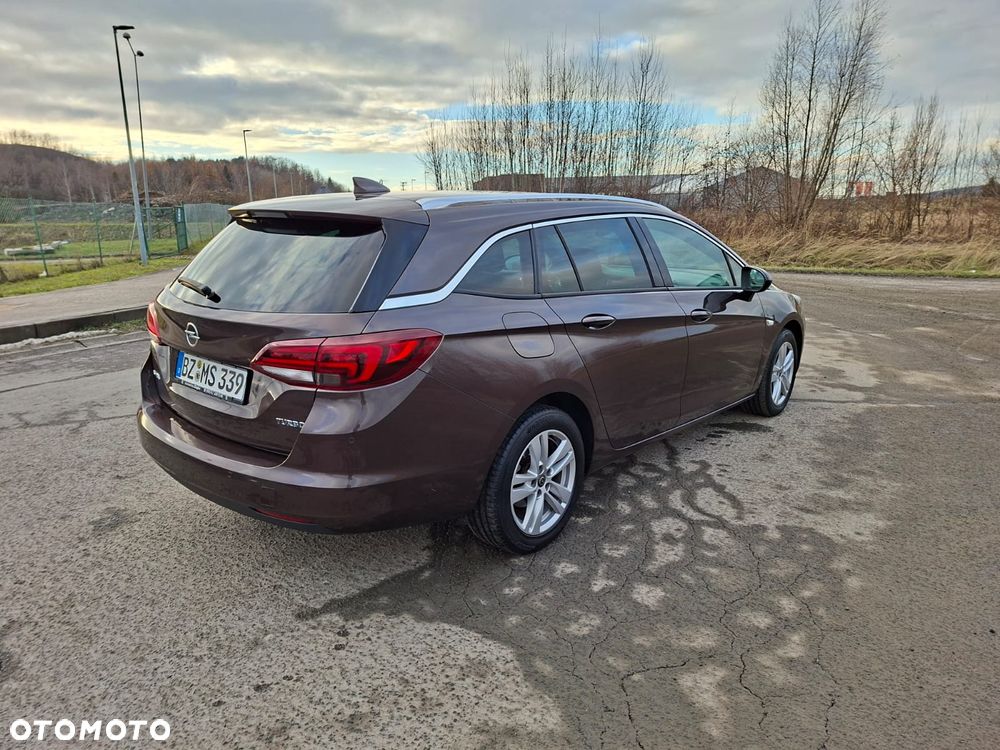 Opel Astra 1.4 Turbo Business - 3