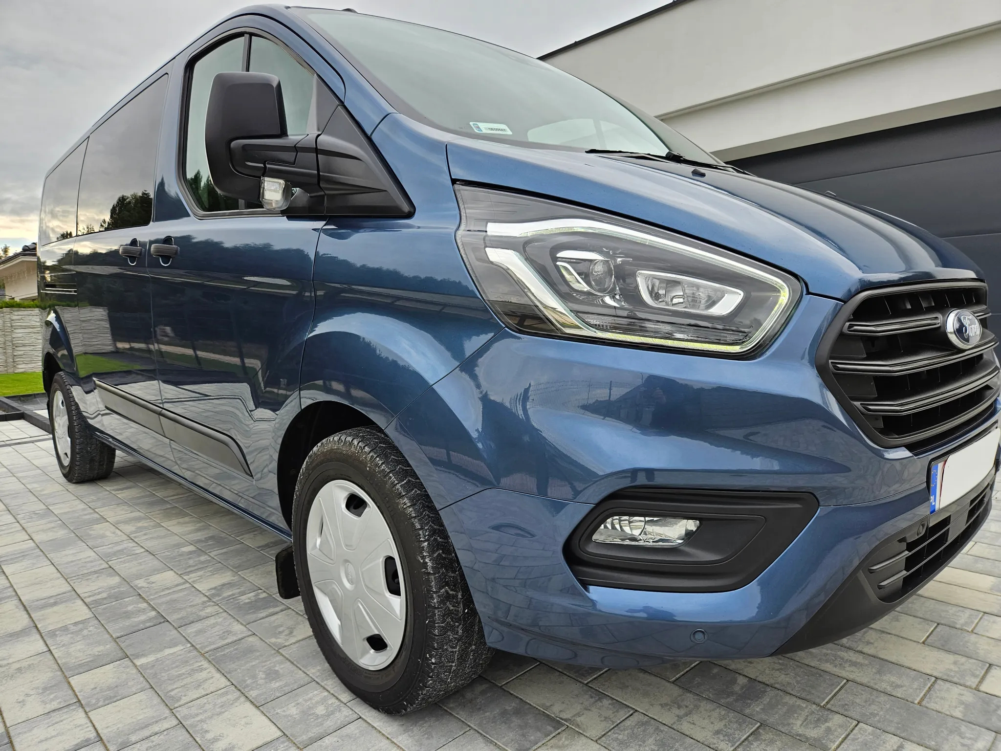 Ford Transit Custom - 13