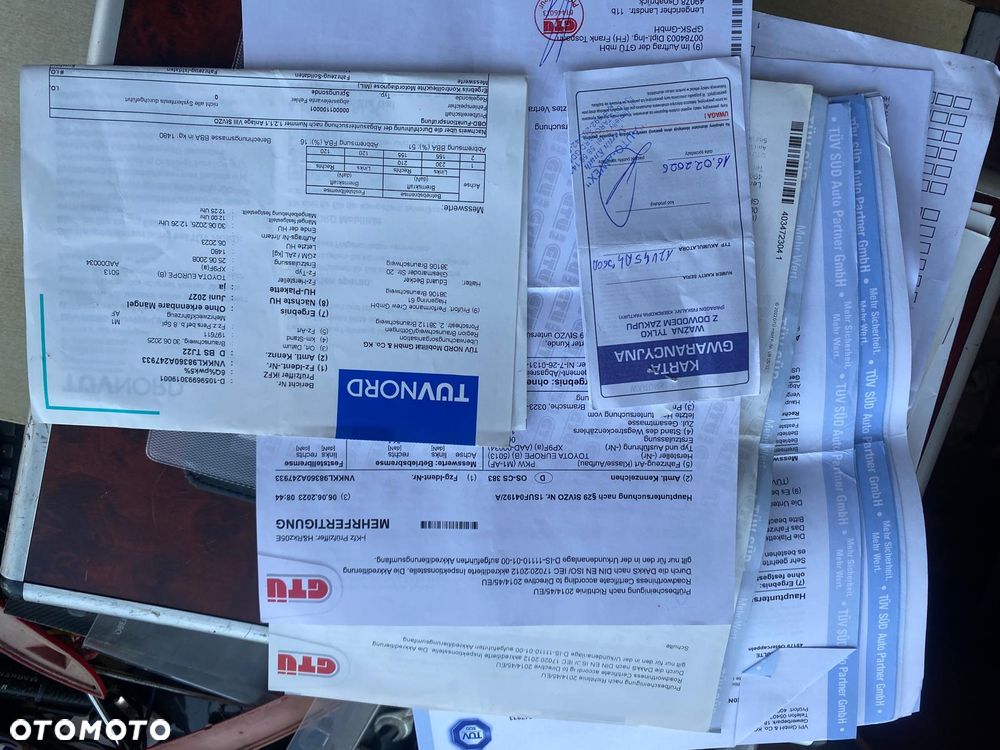 Toyota Yaris 1.3 VVT-i Executive - 33