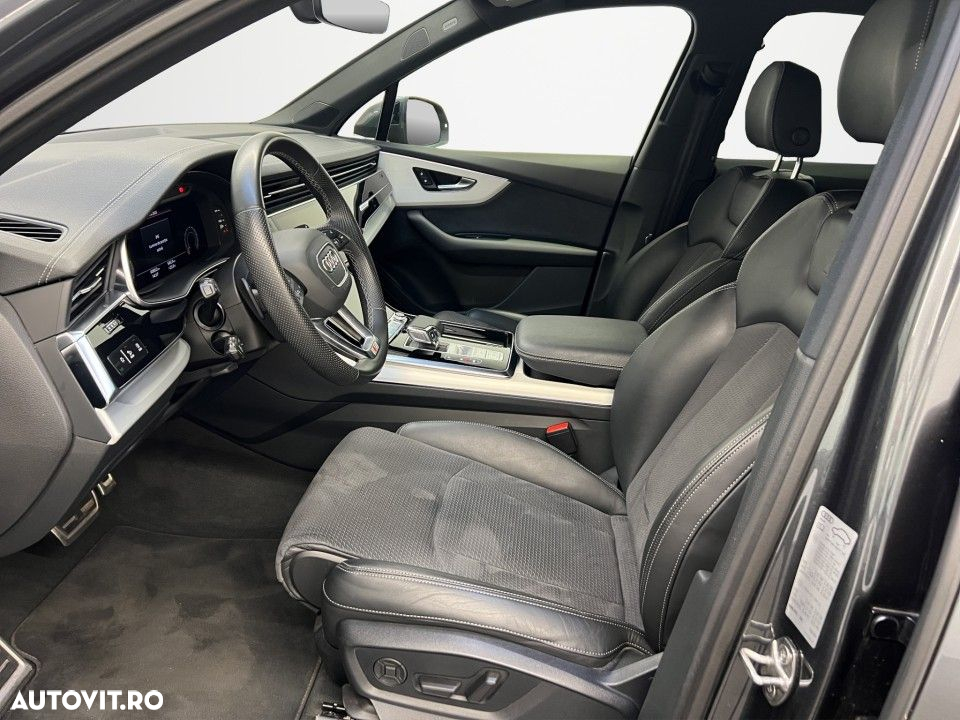 Audi Q7 - 8