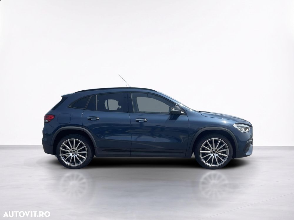 Mercedes-Benz GLA 250 e - 7