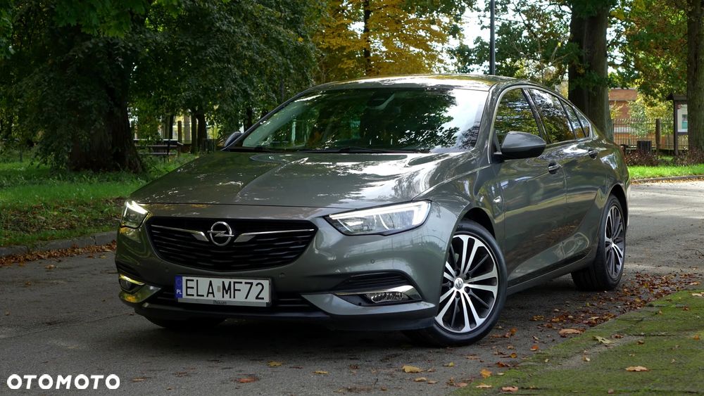 Opel Insignia - 24