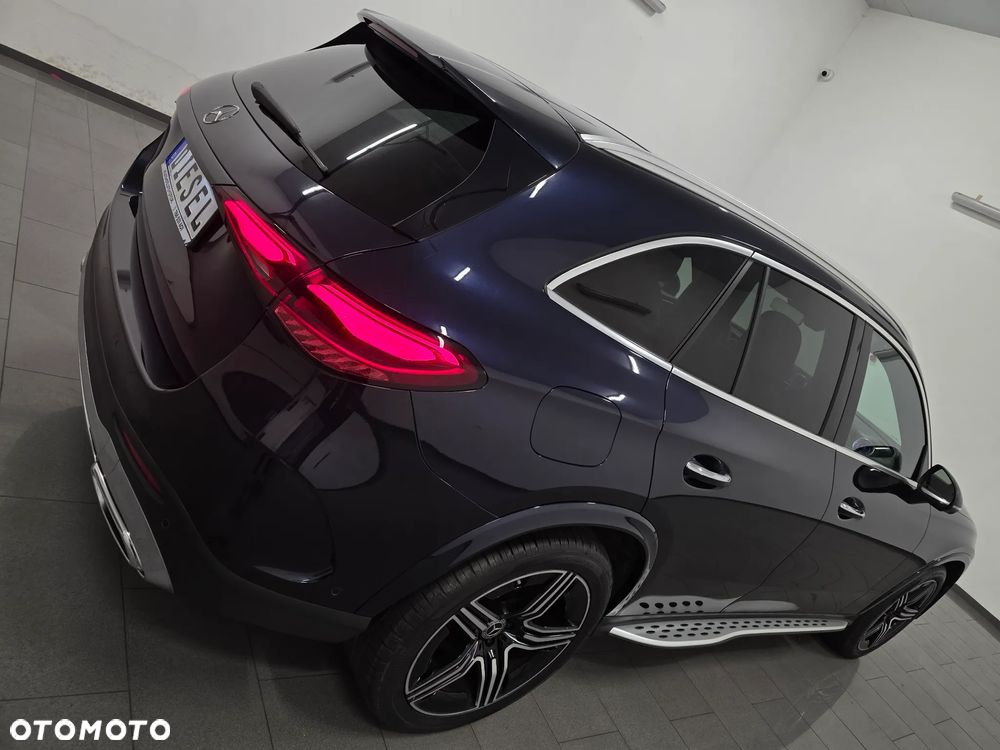 Mercedes-Benz GLC 220 d 4Matic 9G-TRONIC Edition AMG Line - 37