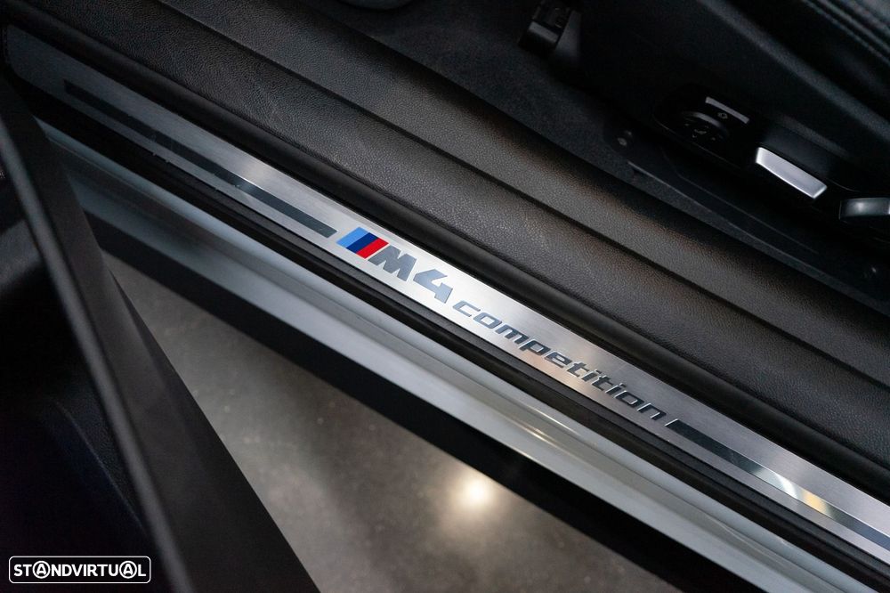 BMW M4 Competition - 34