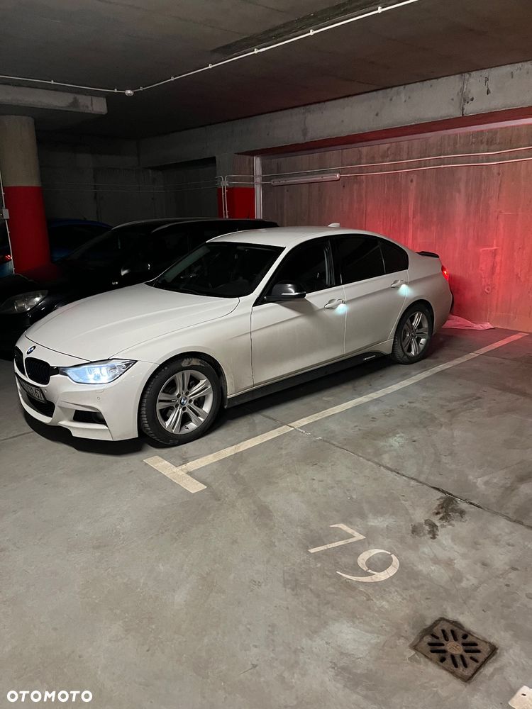 BMW Seria 3 318d Sport Line - 5