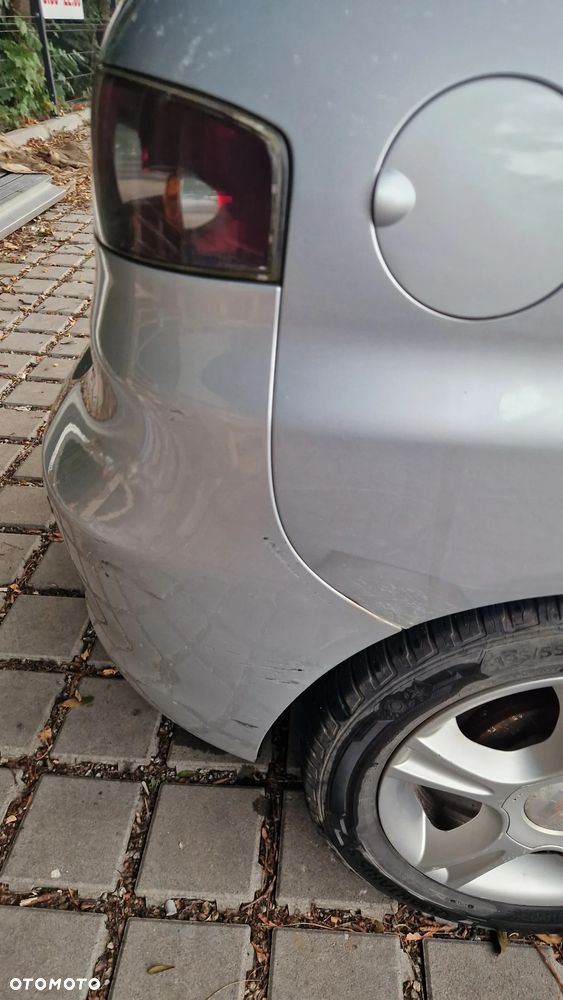 Seat Ibiza 1.4 16V Reference - 9