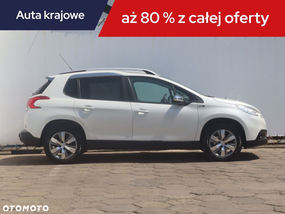 Peugeot 2008 - 8