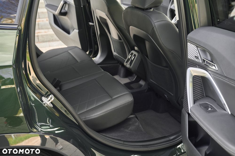 BMW X1 sDrive18d - 27