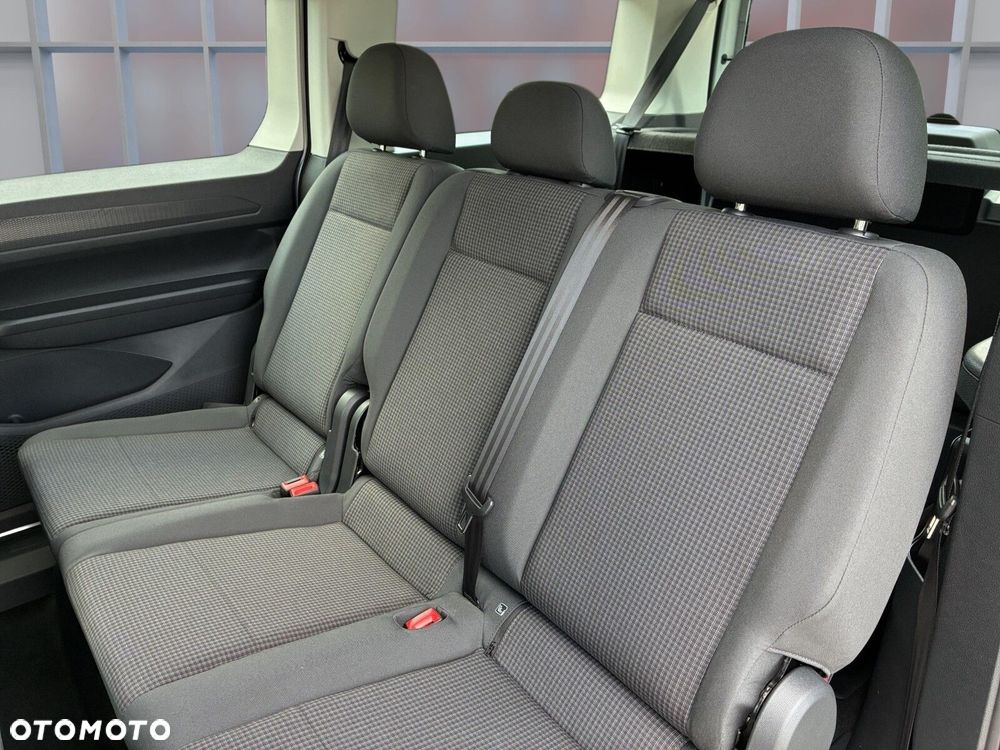 Volkswagen Caddy Maxi 1.5 TSI DSG - 19