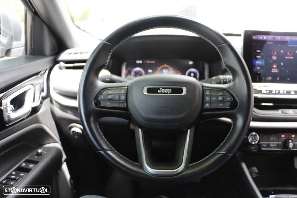 Jeep Compass 1.6 MultiJet 80º Aniversário - 26