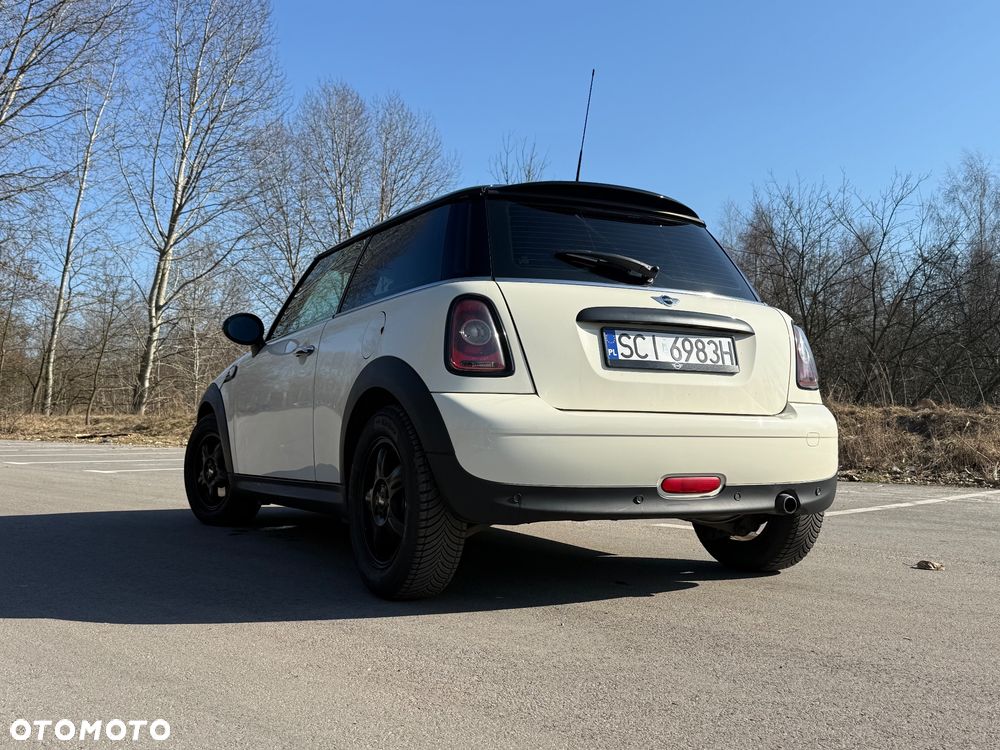 MINI ONE - 2