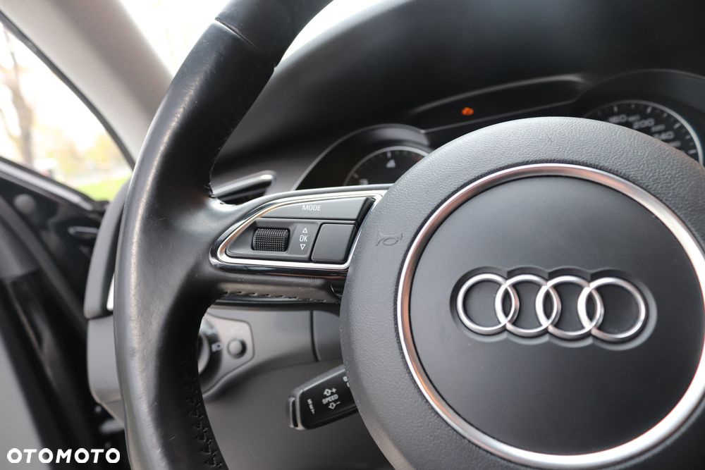 Audi A4 Avant 2.0 TDI DPF multitronic Ambiente - 26