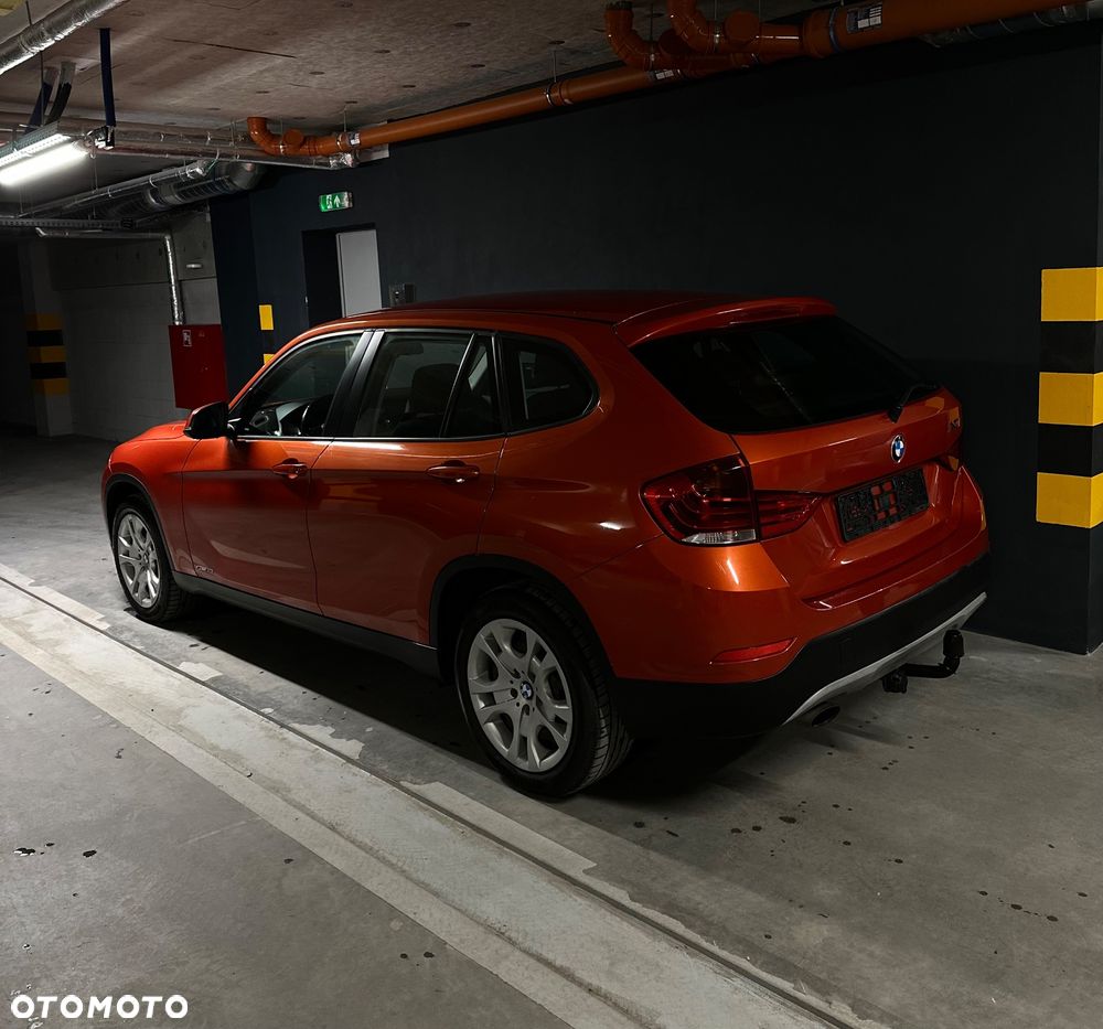 BMW X1 sDrive18i - 17