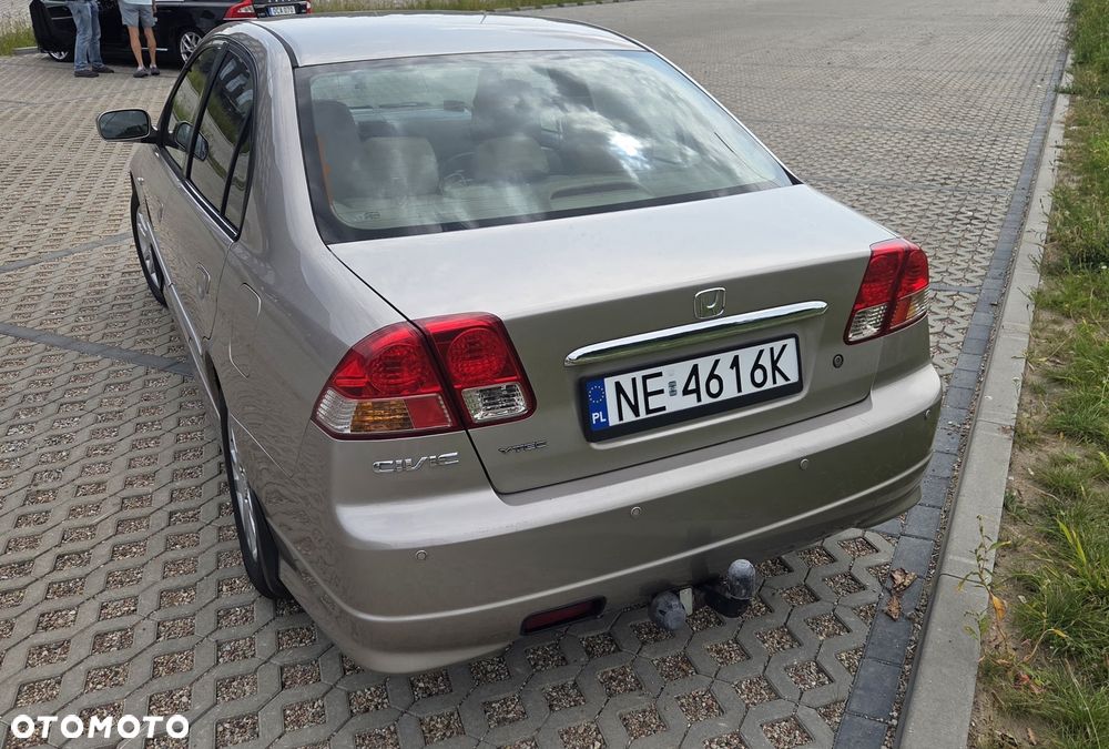 Honda Civic - 4