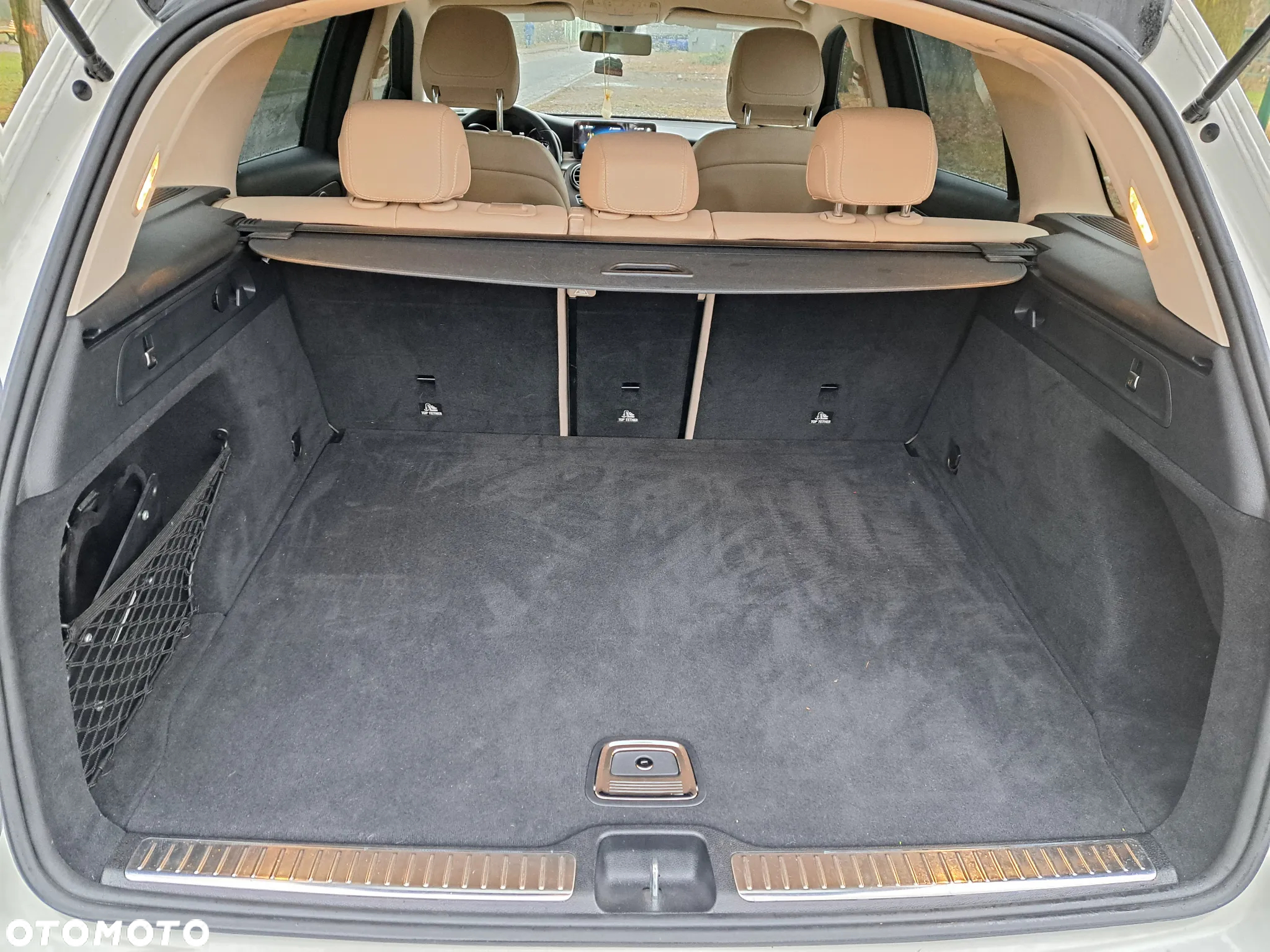 Mercedes-Benz GLC 300 4Matic 9G-TRONIC Exclusive - 28