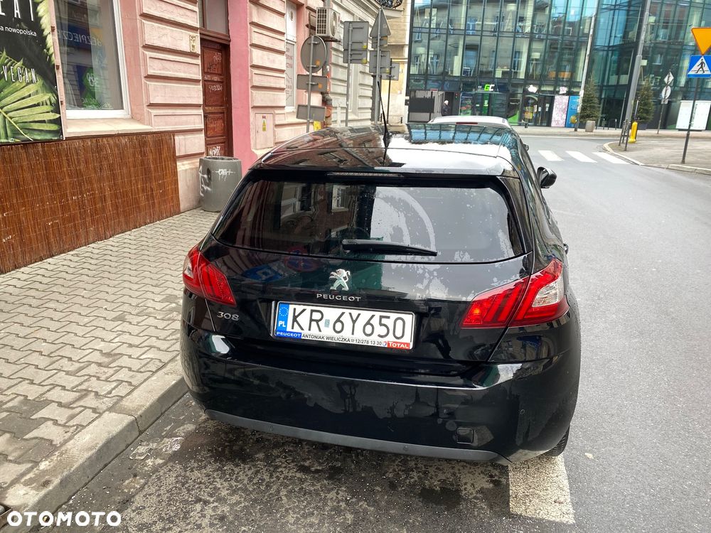 Peugeot 308 1.2 PureTech Style S&S - 3