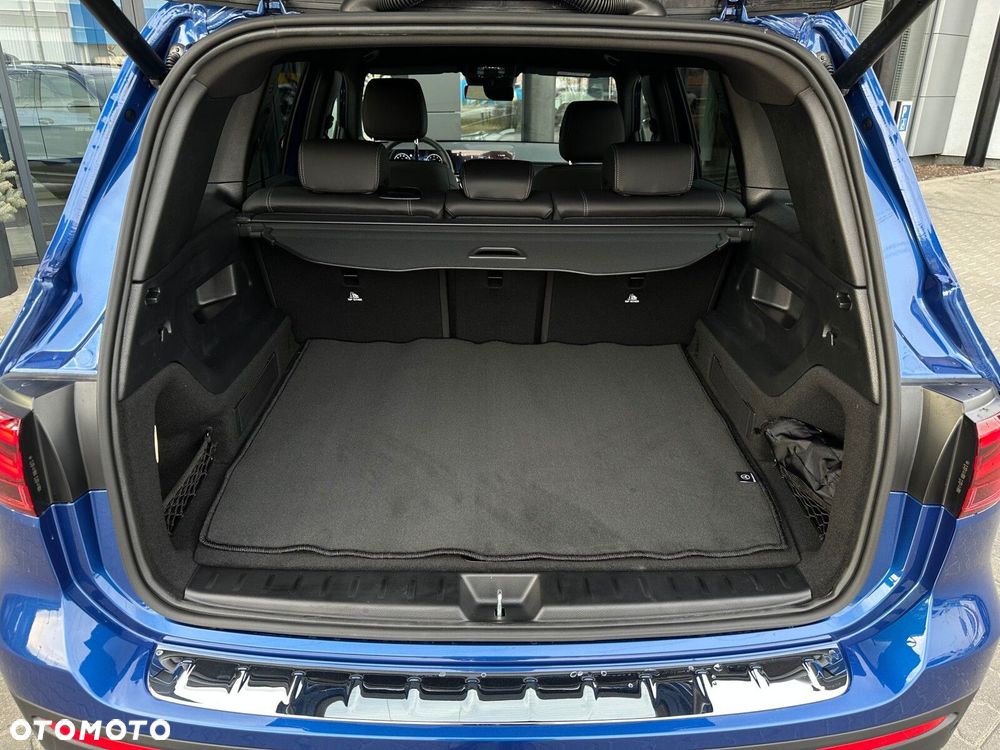 Mercedes-Benz GLB - 23