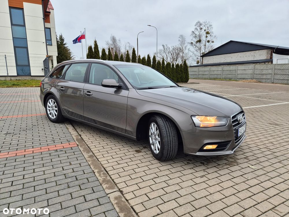 Audi A4 Avant 2.0 TDI e DPF Ambiente - 17
