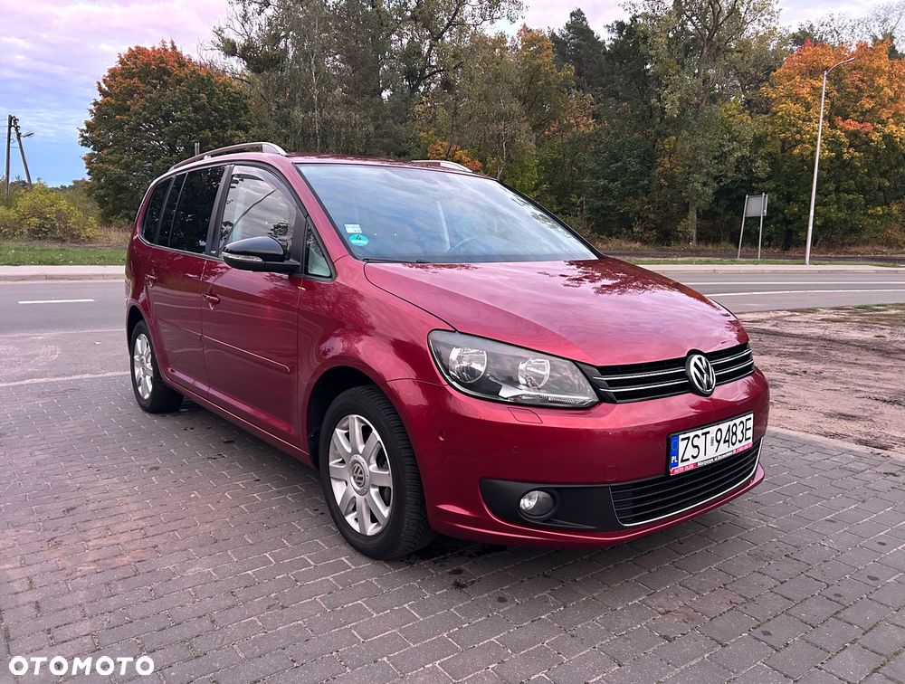Volkswagen Touran - 1
