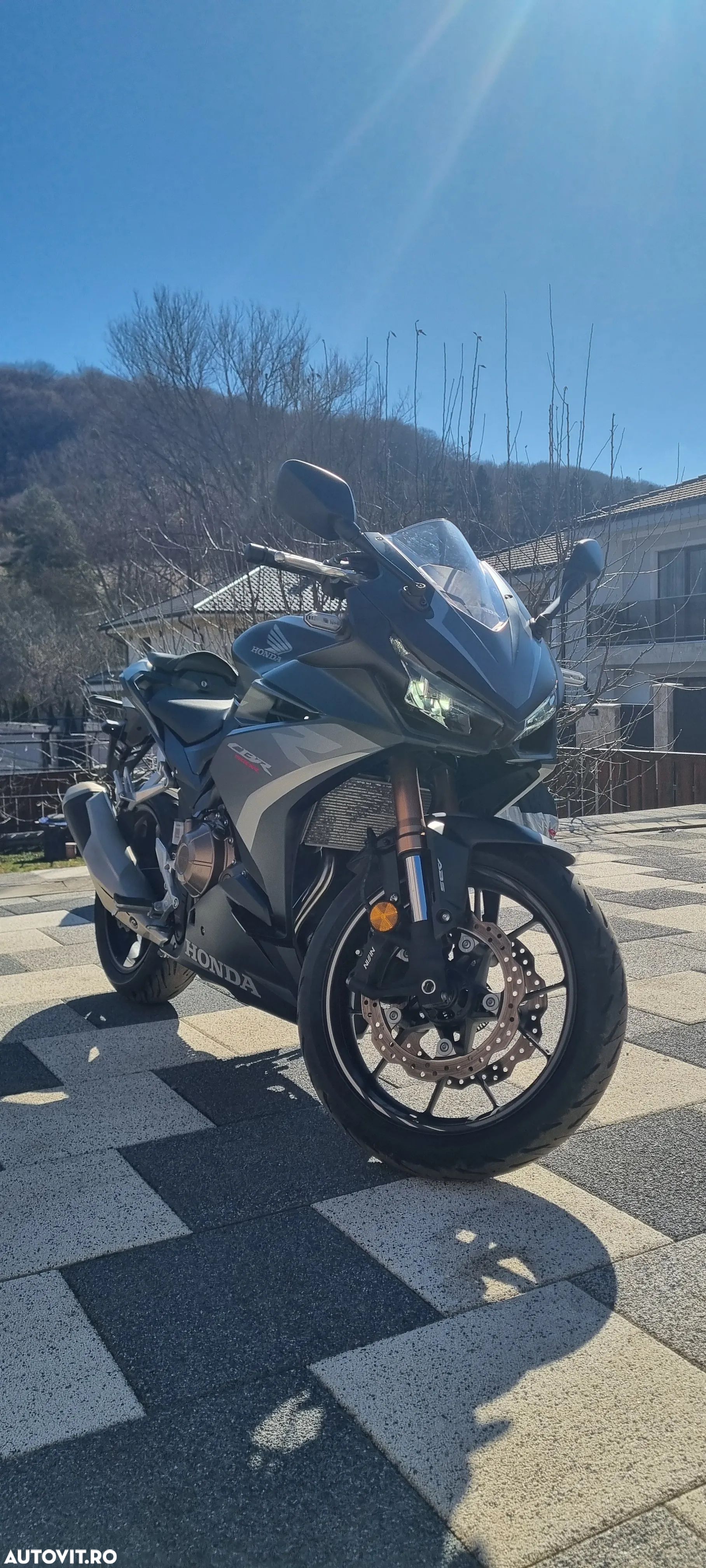 Honda CBR 500R - 1