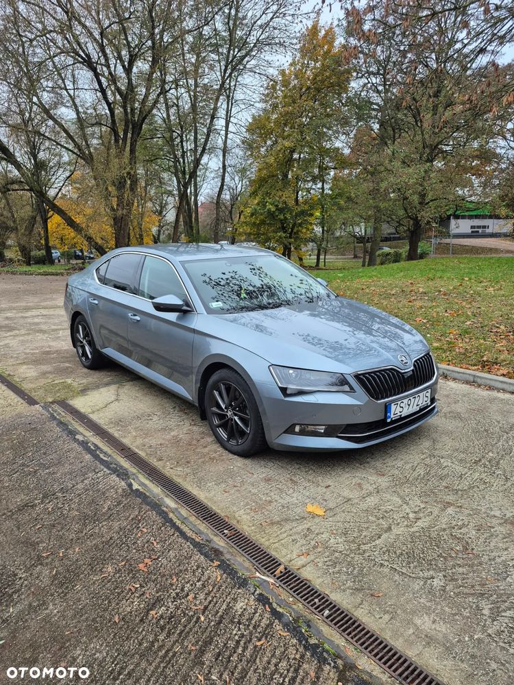 Skoda Superb 2.0 TDI Ambition DSG - 1