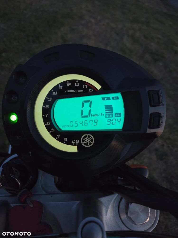 Yamaha FZ6 - 4