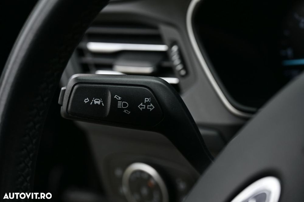 FORD Focus 2019 — imagine 21