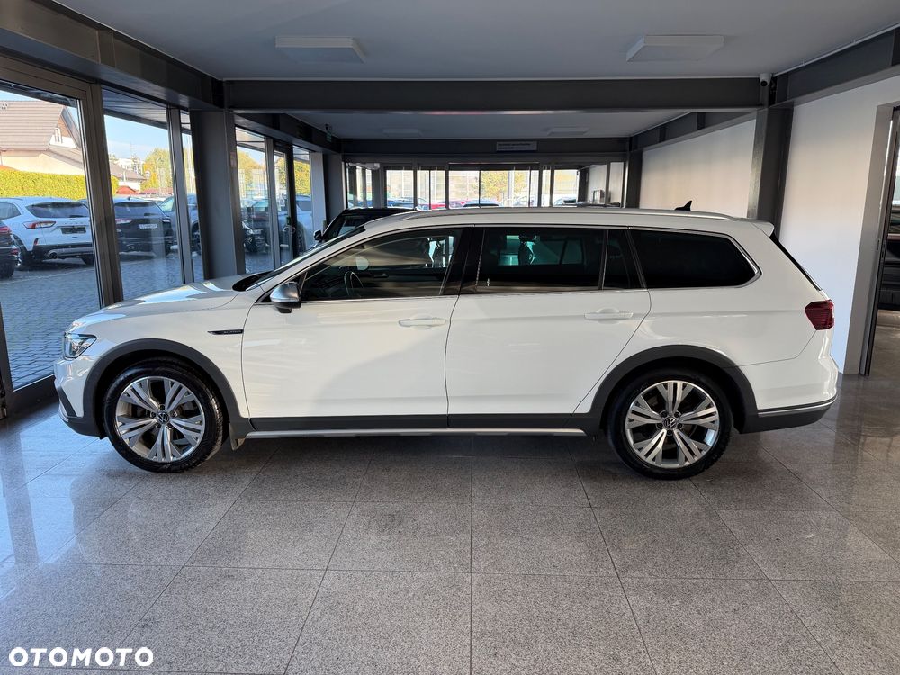 Volkswagen Passat 2.0 TDI SCR DSG 4Motion Business - 10
