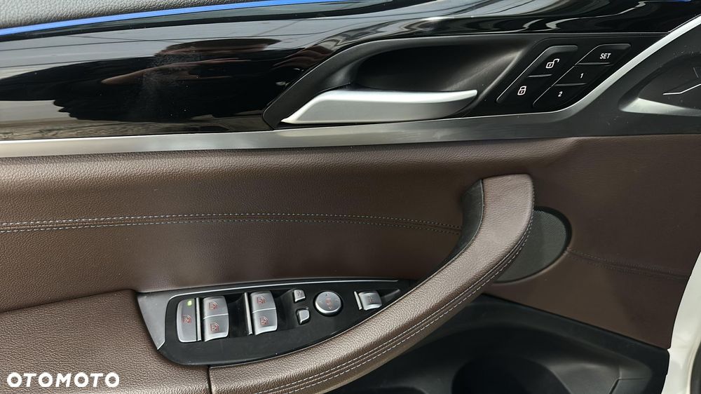 BMW iX3 Standard - 14