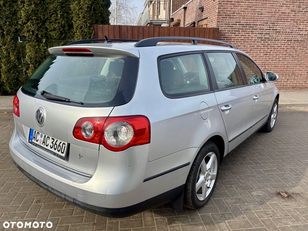 Volkswagen Passat Variant 2.0 TDI DPF Comfortline - 13