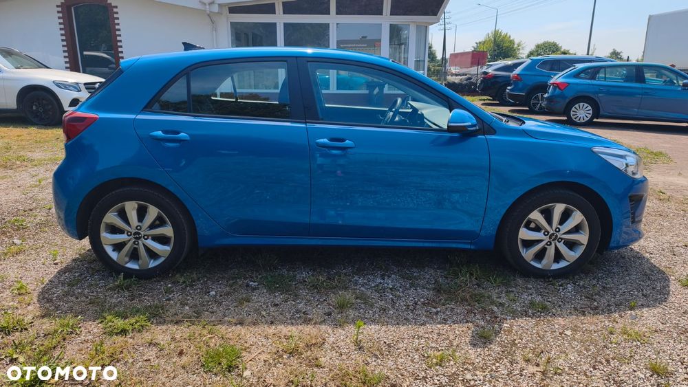Kia Rio - 2