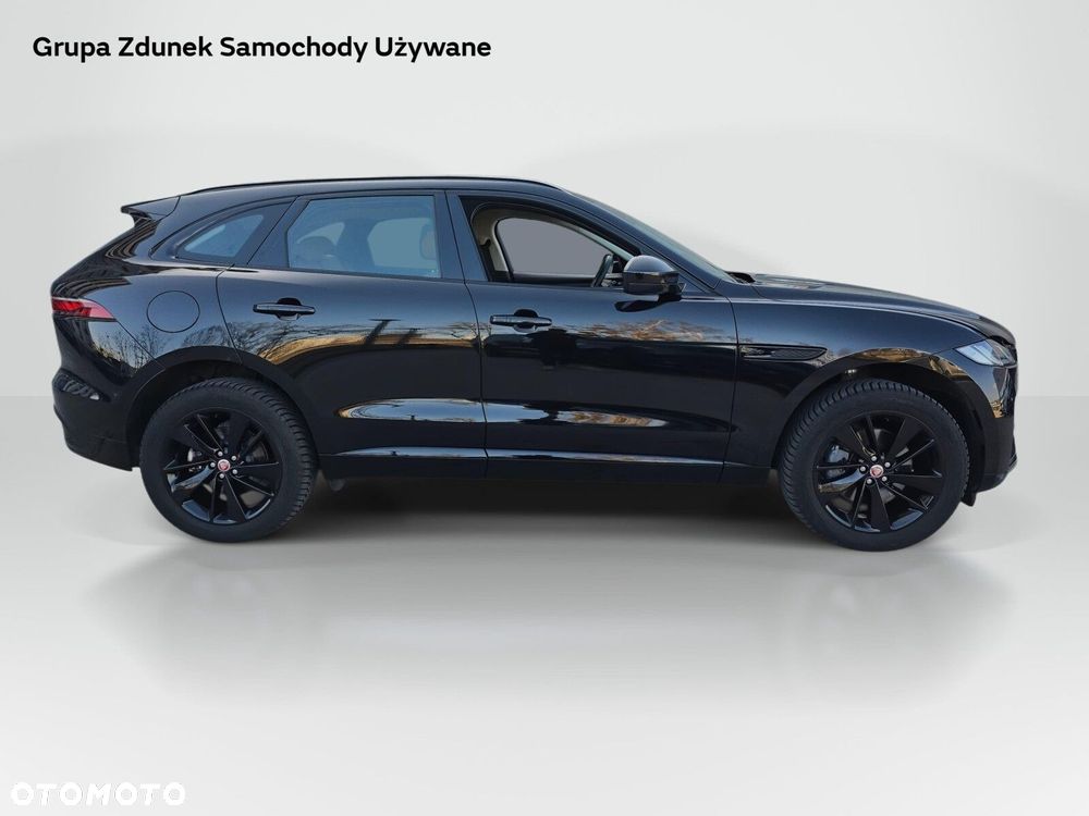 Jaguar F-Pace - 4