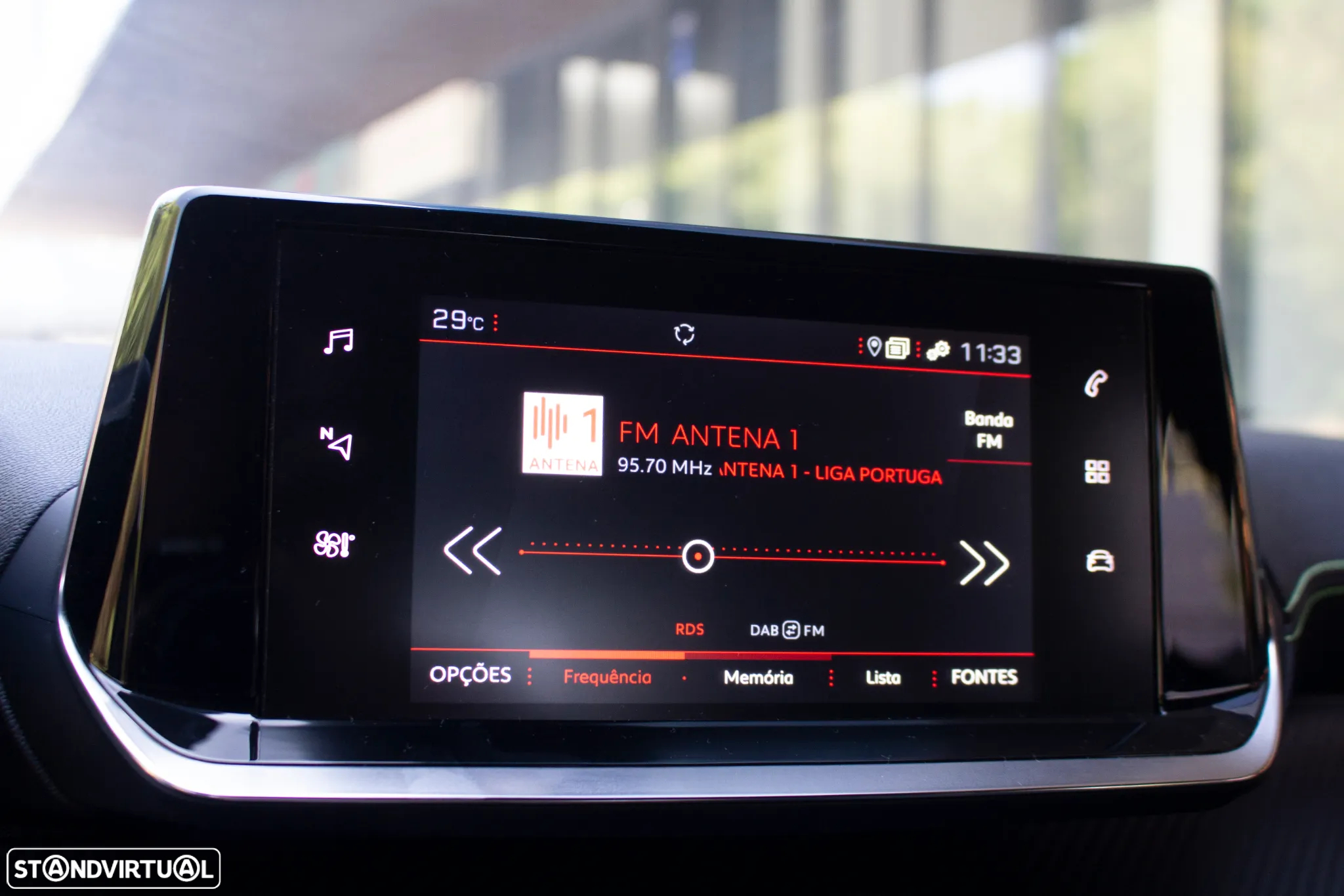 Peugeot 2008 1.2 PureTech Allure Pack - 35