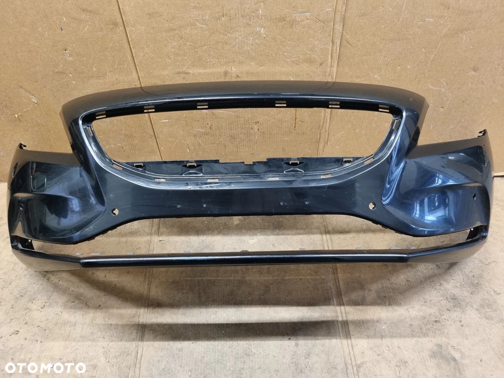 VOLVO V40 II ZDERZAK PRZÓD PRZEDNI