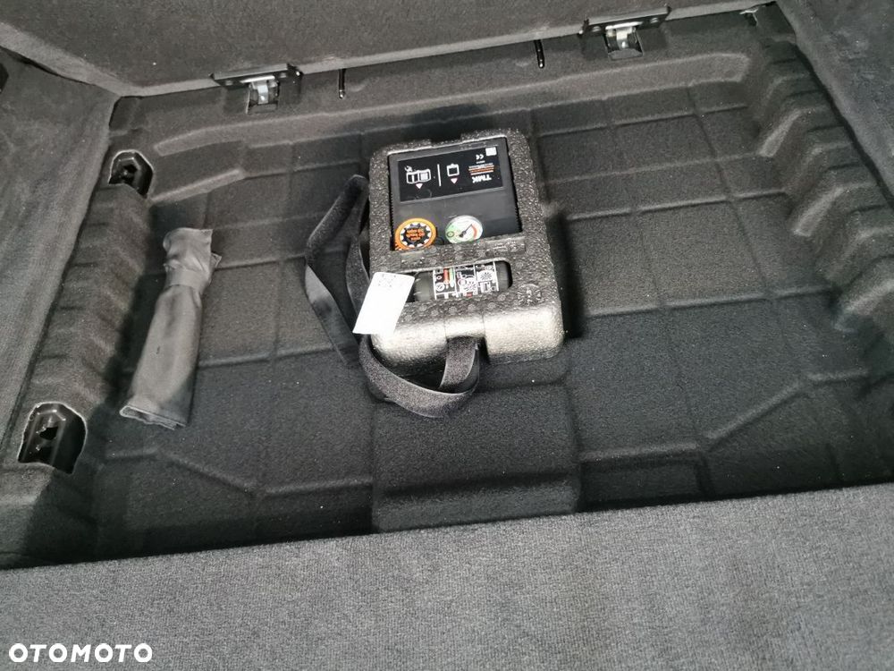 BMW Seria 3 - 17