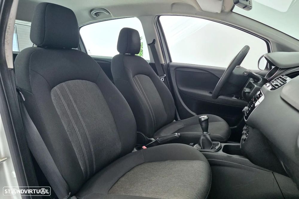 Fiat Punto 1.3 M-Jet Easy S&S - 12