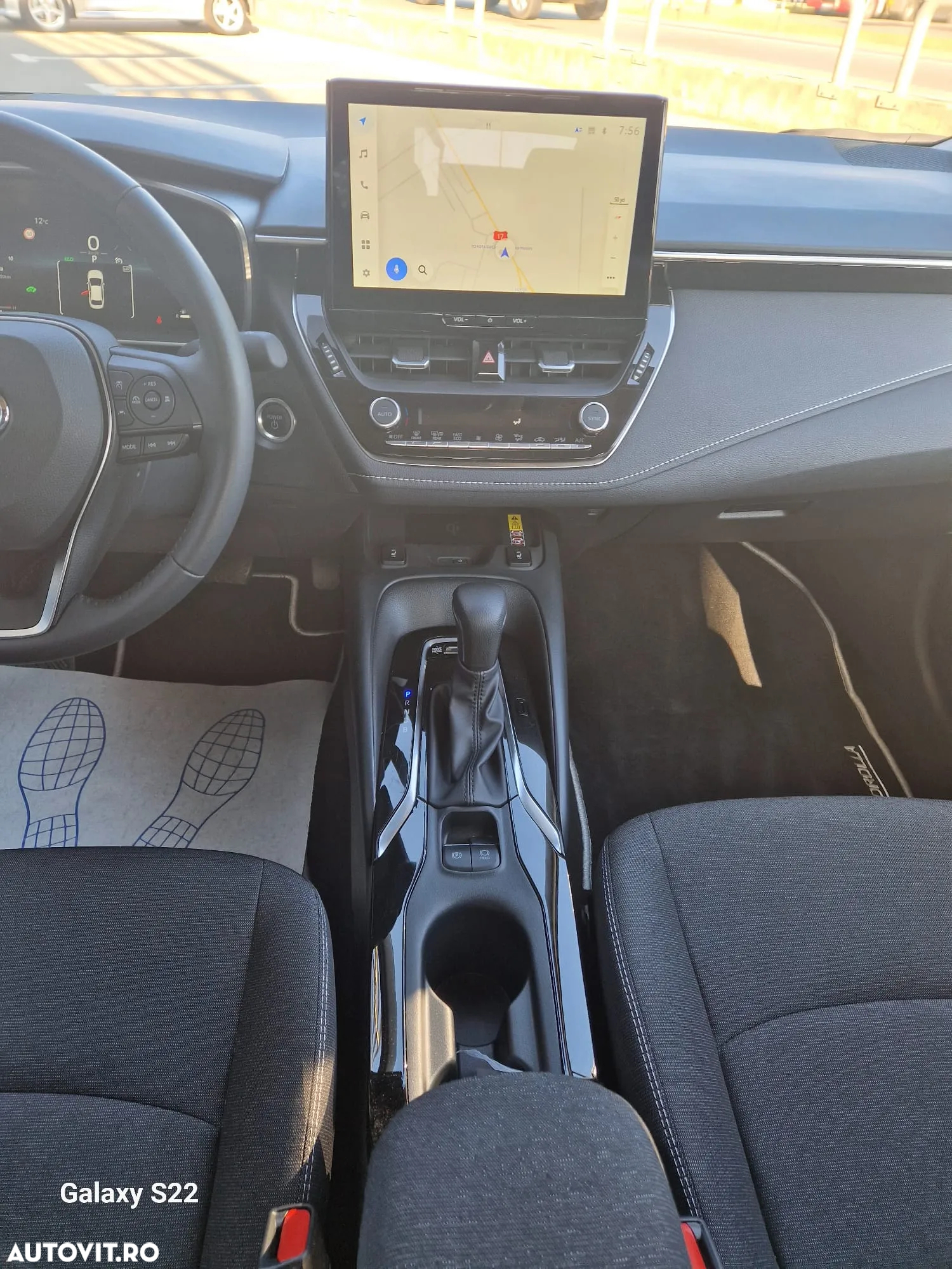 Toyota Corolla 1.8 HSD Business - 16