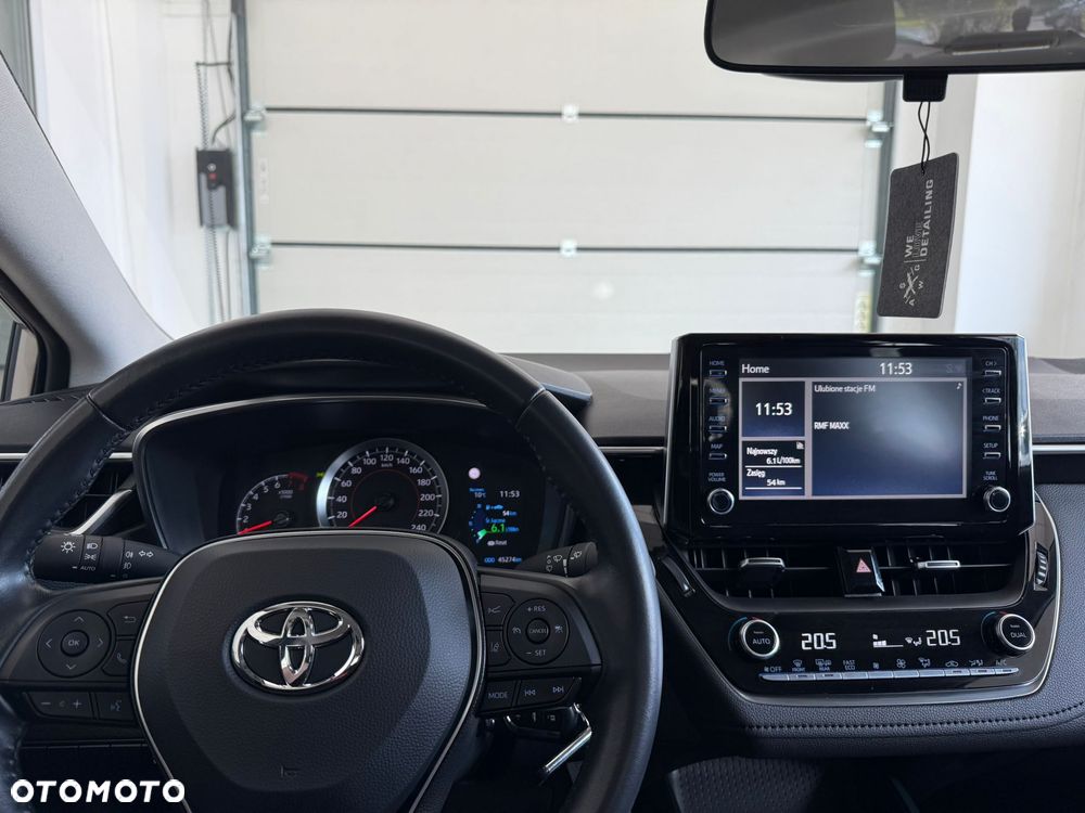 Toyota Corolla 1.5 Comfort - 10