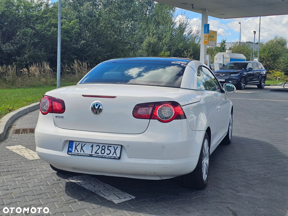 Volkswagen Eos 2.0 FSI Individual Chrom - 11