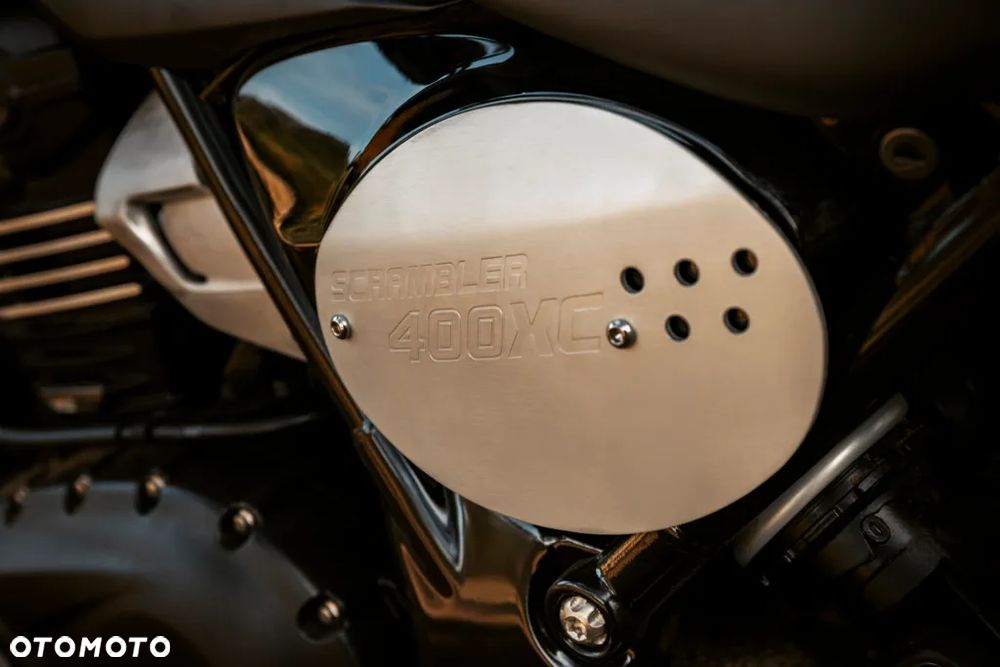 Triumph Scrambler - 40