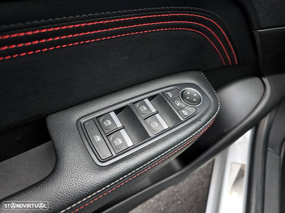 Renault Arkana 1.6 E-Tech R.S.Line - 40