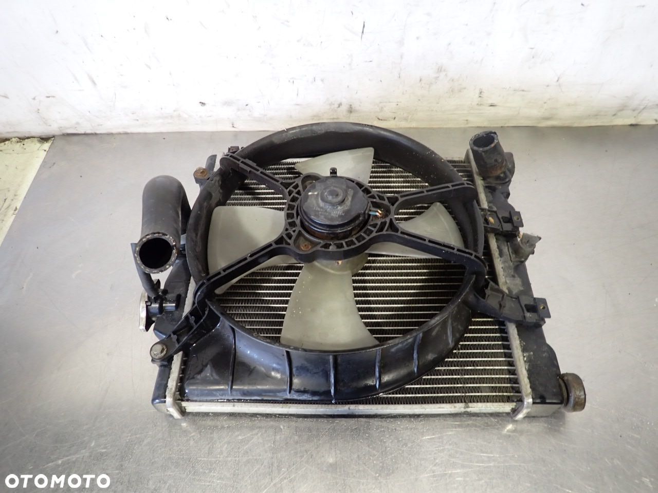 CHŁODNICA WODY WENTYLATOR HONDA CIVIC V - 1