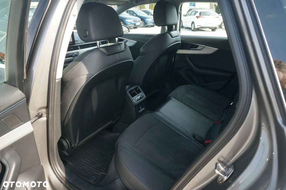 Audi A4 Allroad 45 TFSI mHEV Quattro S tronic - 24