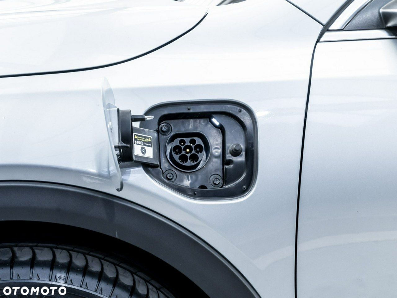 Kia XCeed - 10
