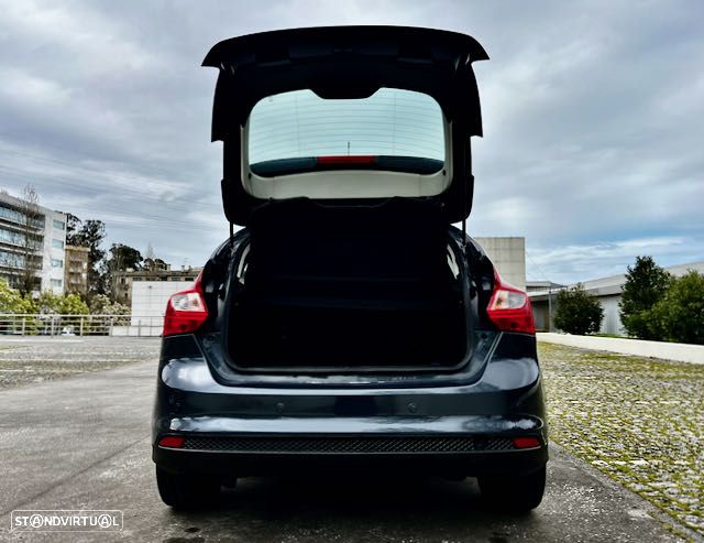 Ford Focus 1.0 EcoBoost S&S Titanium - 21